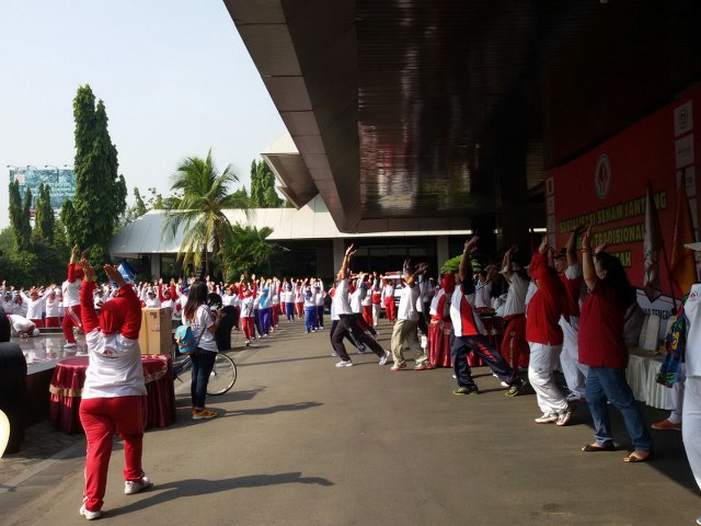 Senam jantung kreasi tradisional