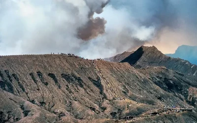 Kenali Gas SO2 yang Dihasilkan dari Erupsi Gunung Berapi dan Dampaknya